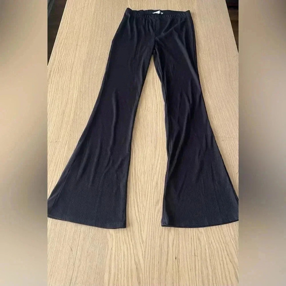 💥Love Tree Black Ribbed Flare Leggings S - Picture 3 of 8